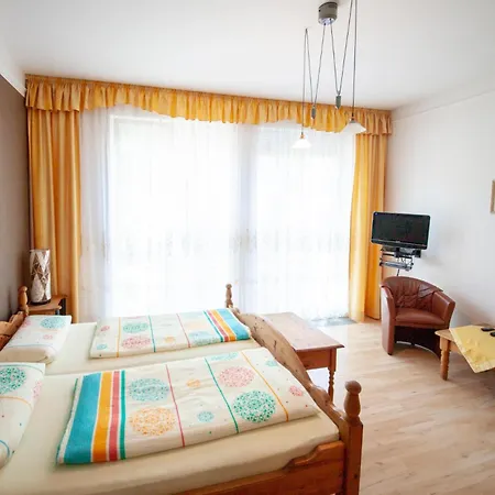 Und Appartementhaus Rheden 아파트호텔 3*
