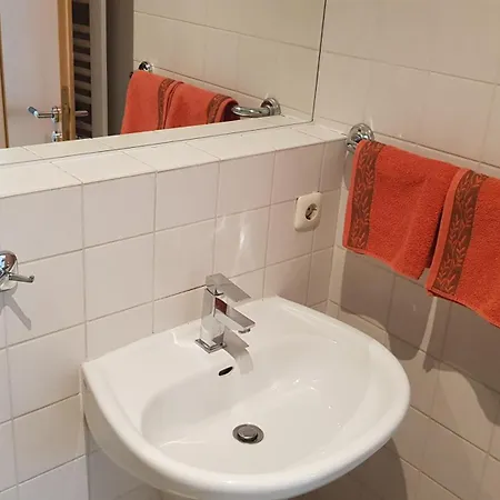 Und Appartementhaus Rheden