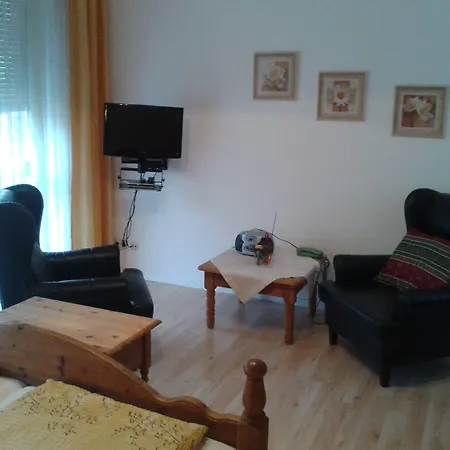 Und Appartementhaus Rheden 3*