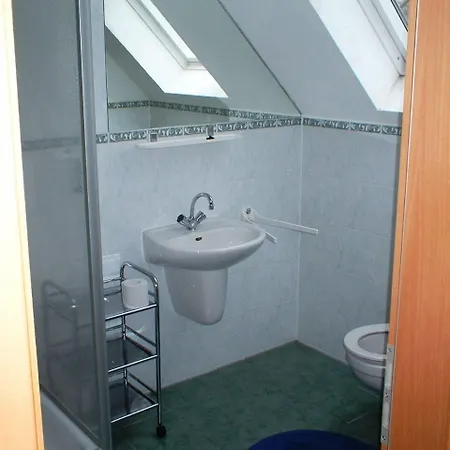 아파트호텔 Und Appartementhaus Rheden 3*