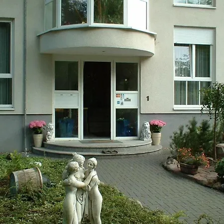 Aparthotel Und Appartementhaus Rheden 3*