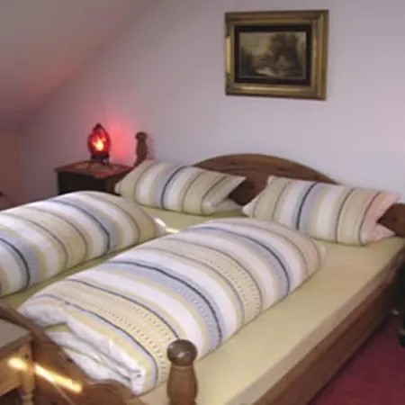 Und Appartementhaus Rheden