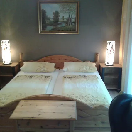 Und Appartementhaus Rheden 3*