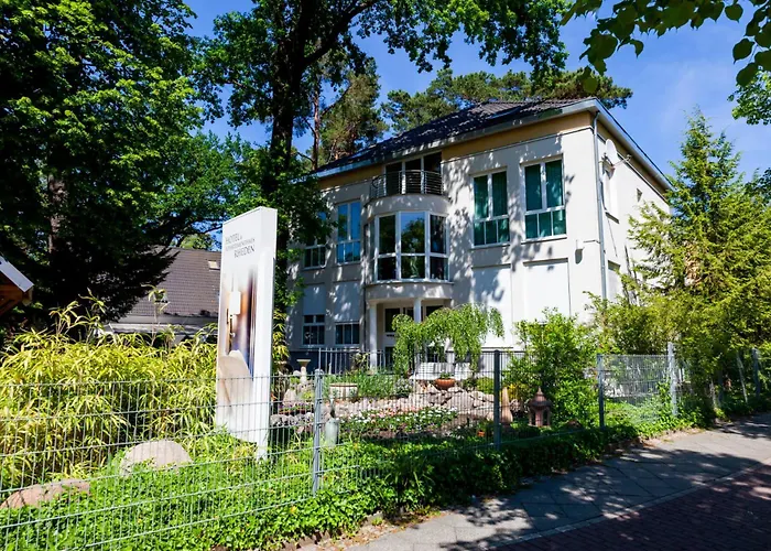 Und Appartementhaus Rheden 3* غلينكه
